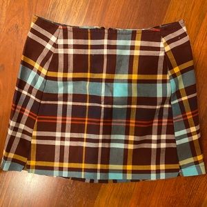 Very fall Urban Outfitters skirt!! Never worn!!